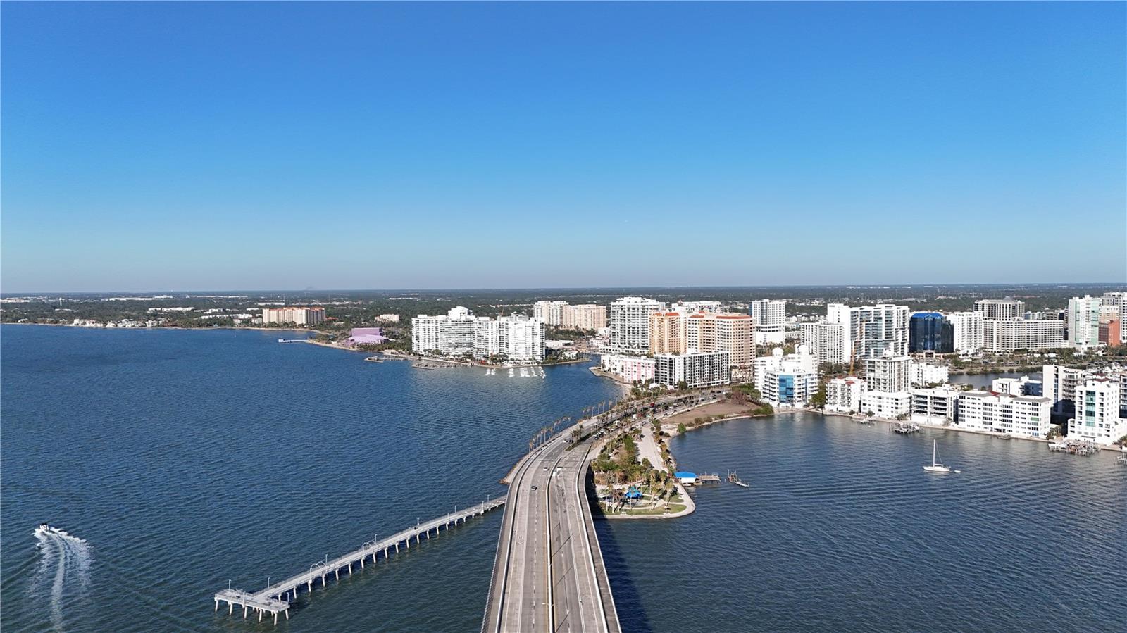 Image 15 of 43 For 750 Tamiami Trail 708