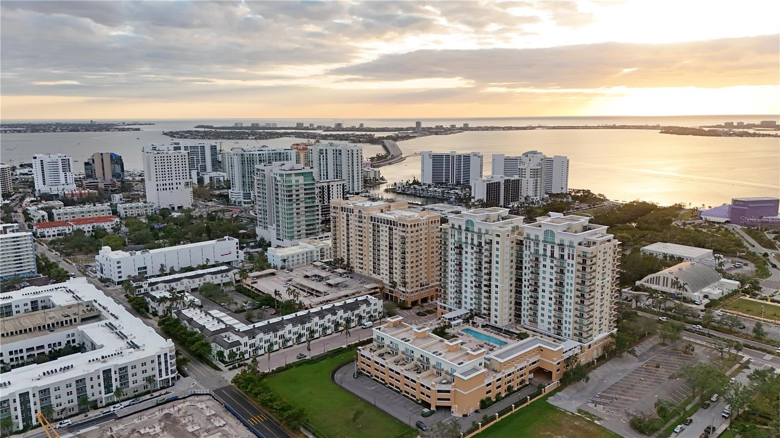 Image 20 of 43 For 750 Tamiami Trail 708