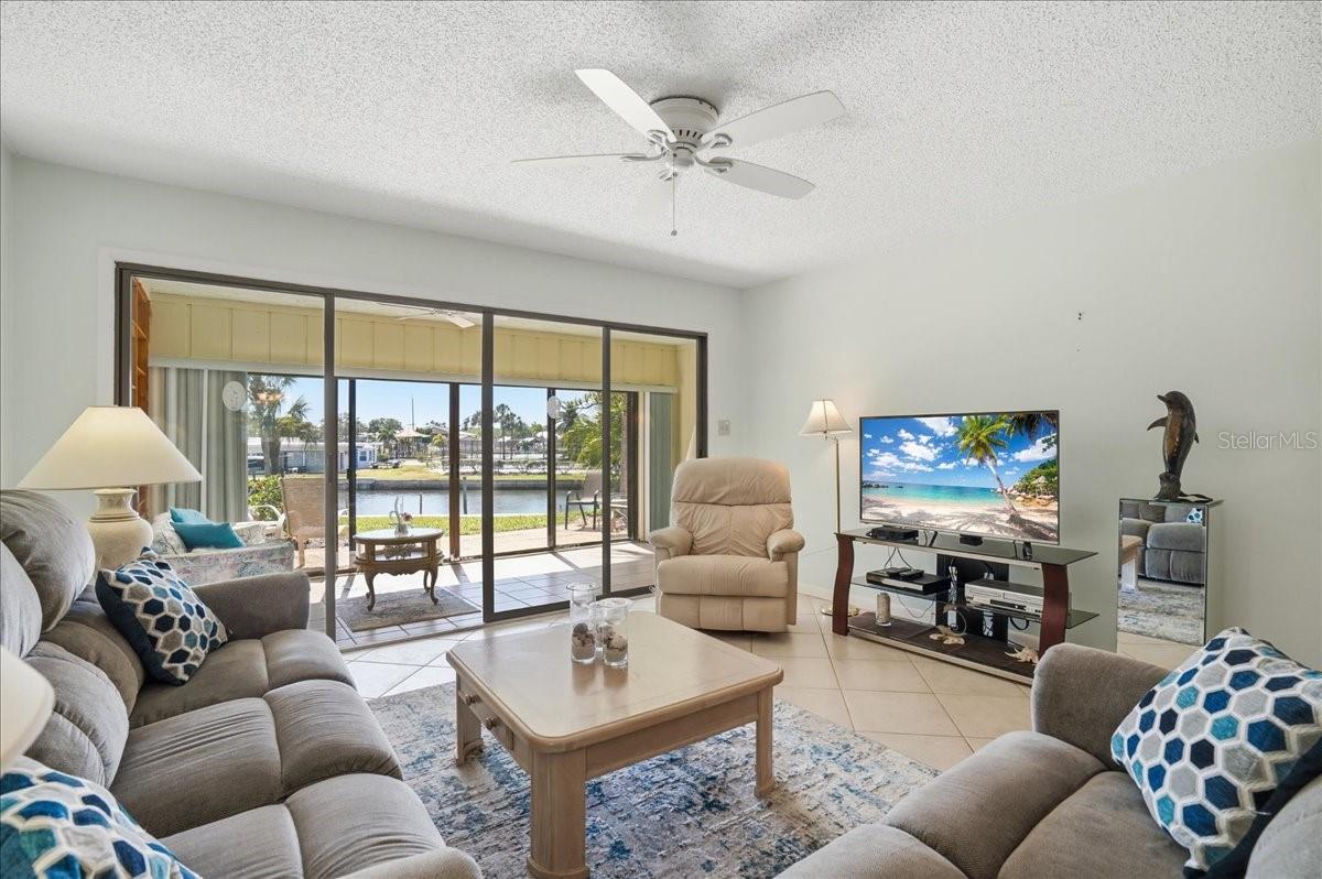 Image 15 of 55 For 6500 Flotilla Drive 212