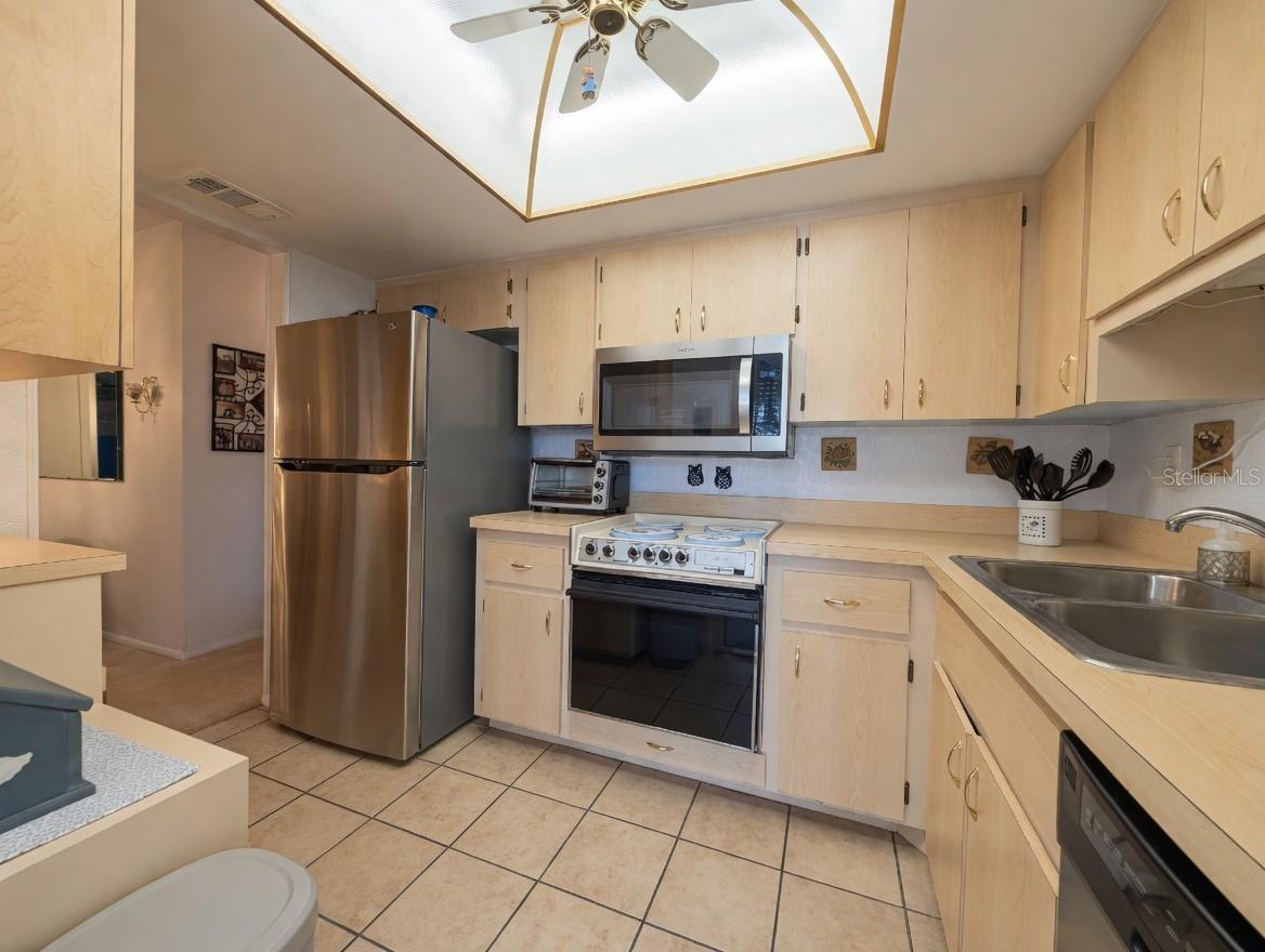 Image 4 of 25 For 2225 Orange Blossom Lane