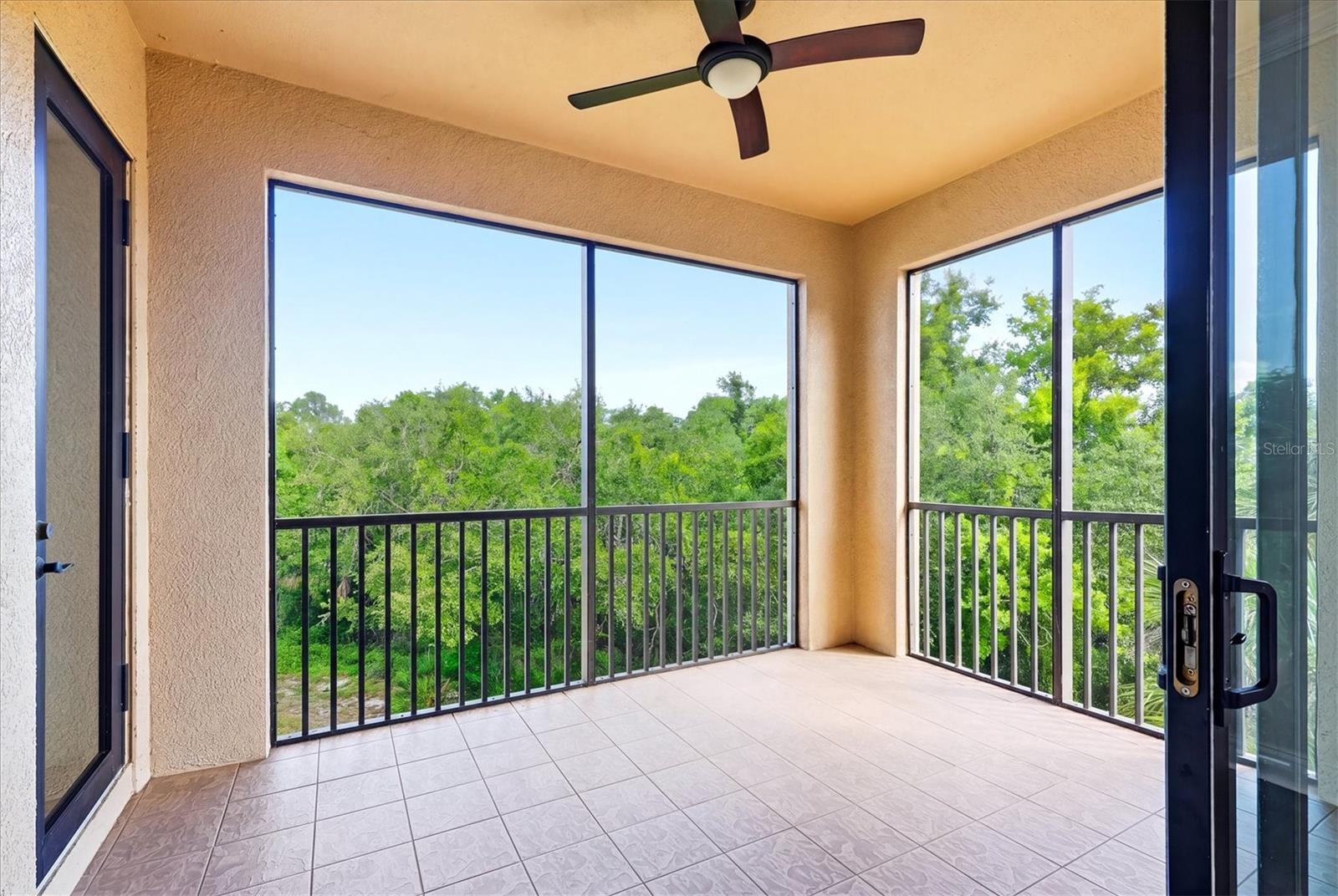 Image 18 of 60 For 7612 Lake Vista Court 308