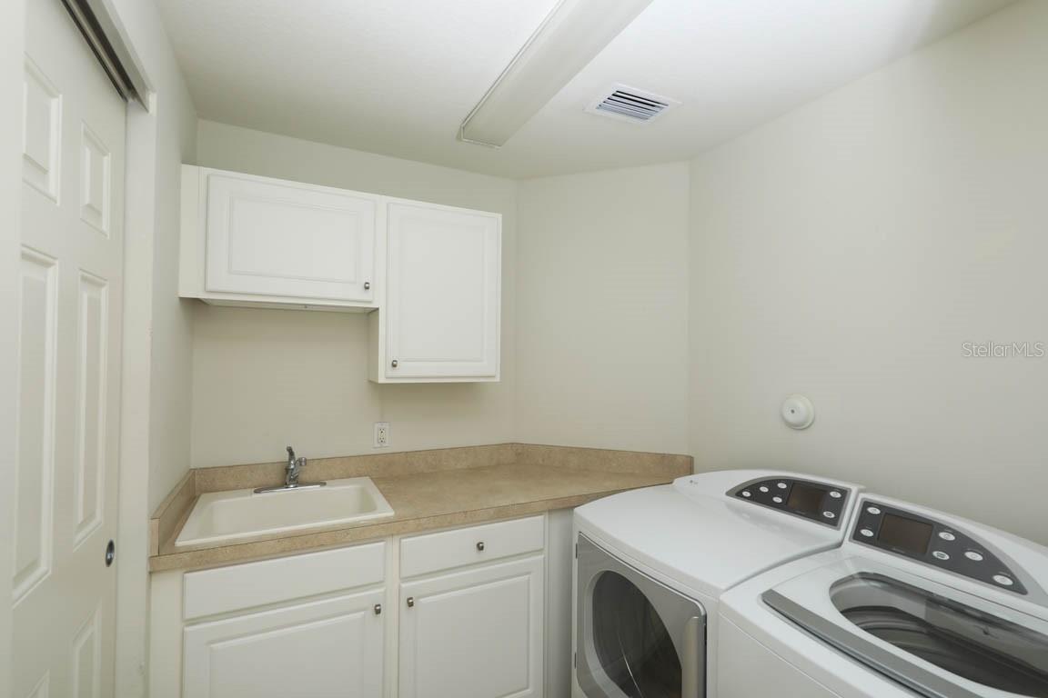 Image 30 of 60 For 7612 Lake Vista Court 308