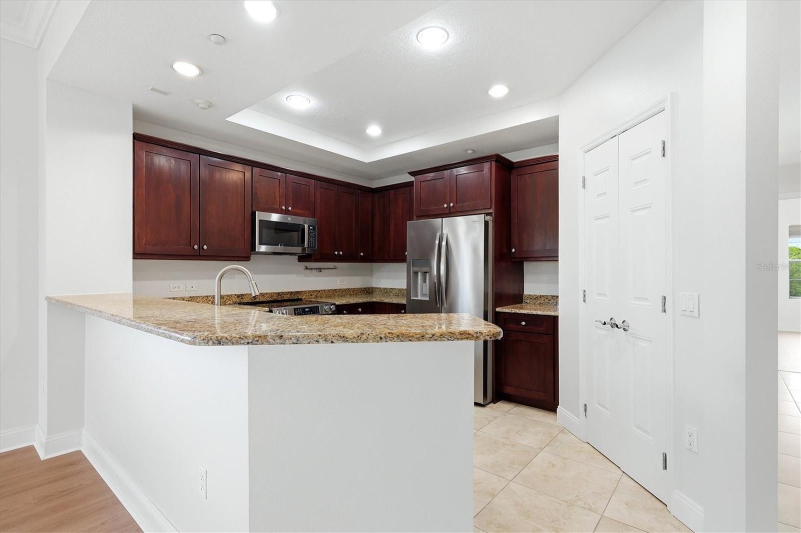 Image 9 of 60 For 7612 Lake Vista Court 308