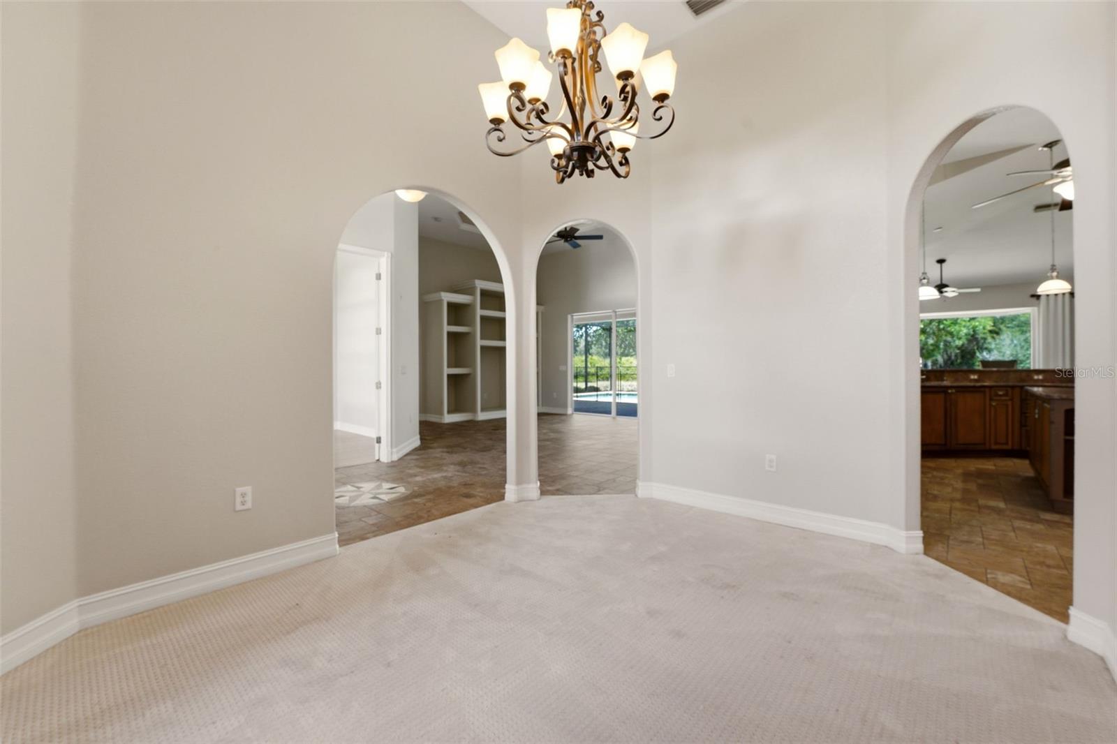 Image 11 of 49 For 7884 Sunny Oaks Drive