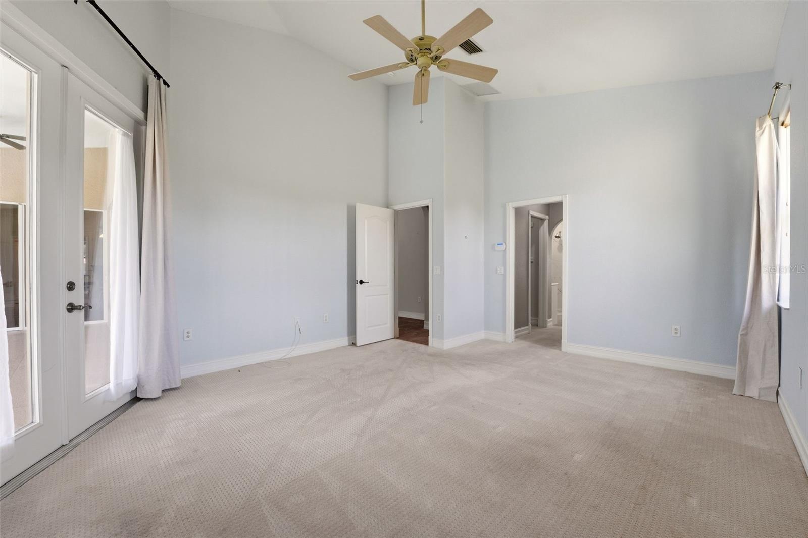 Image 30 of 49 For 7884 Sunny Oaks Drive