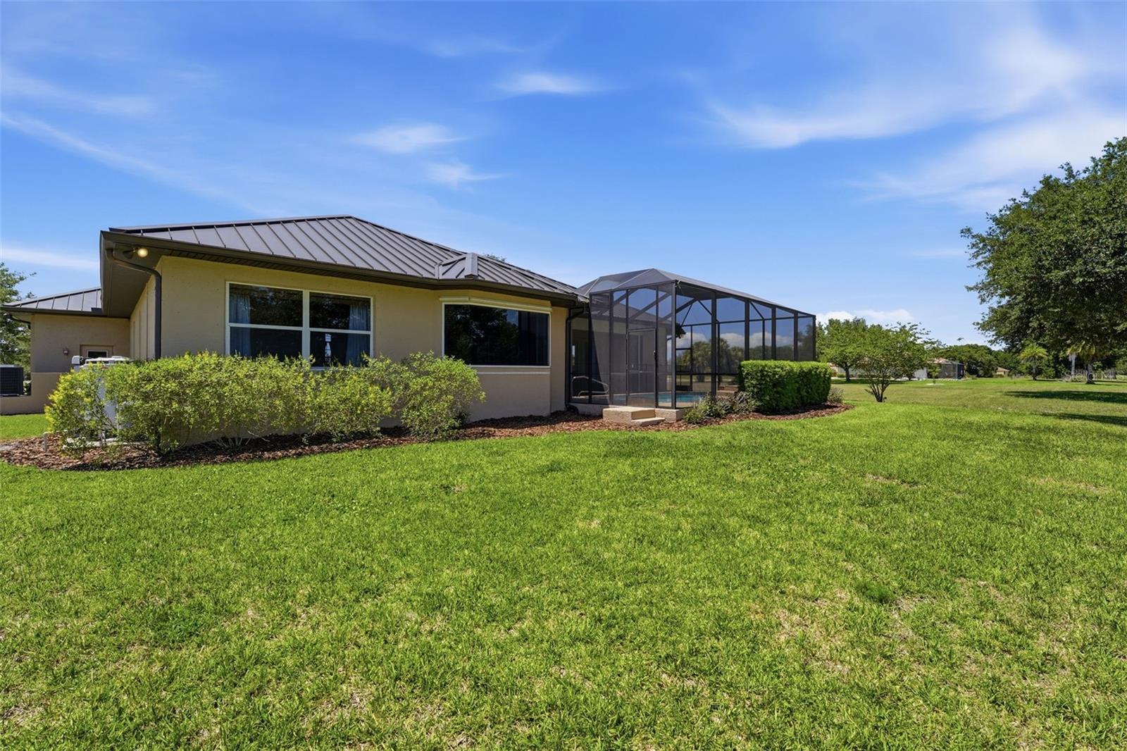 Image 46 of 49 For 7884 Sunny Oaks Drive