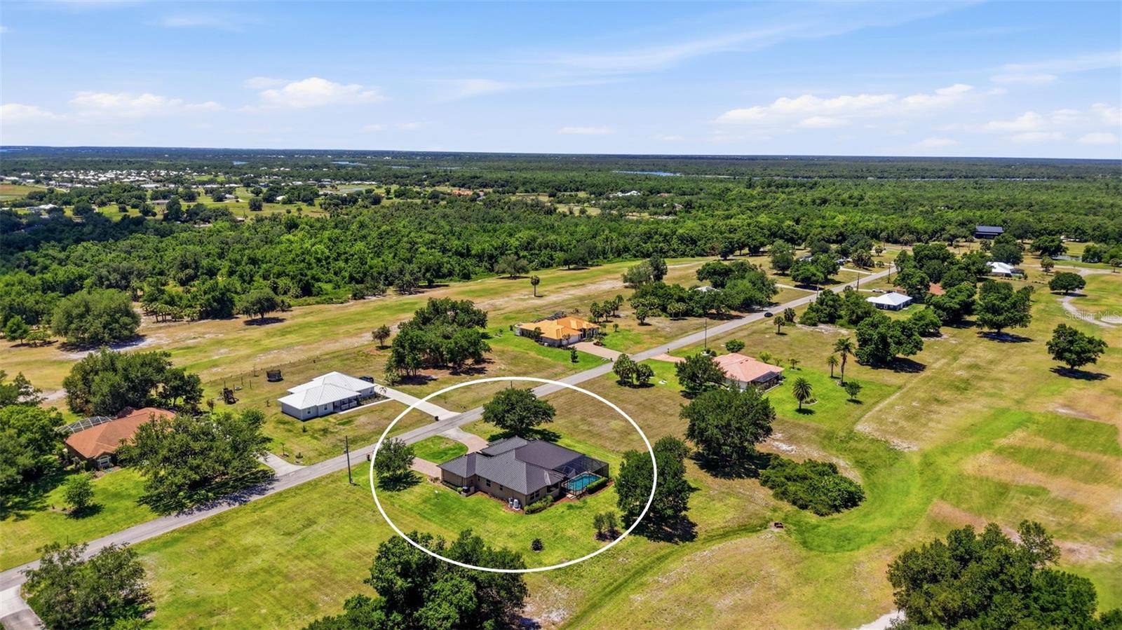 Image 5 of 49 For 7884 Sunny Oaks Drive