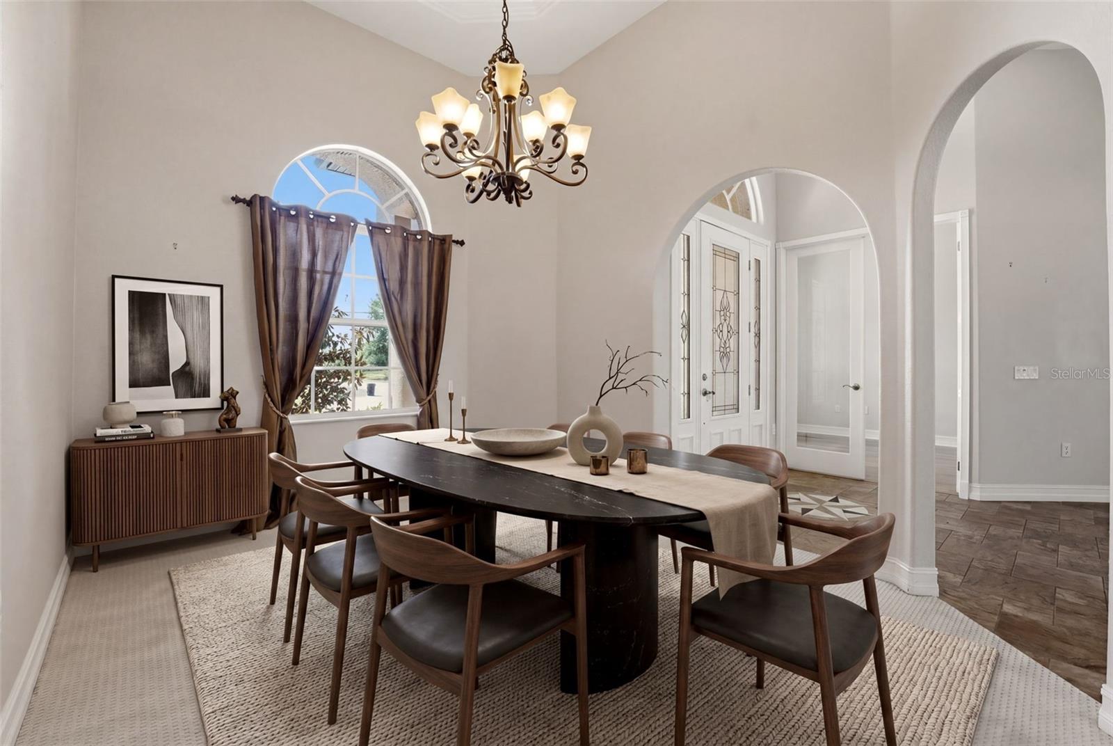 Image 9 of 49 For 7884 Sunny Oaks Drive