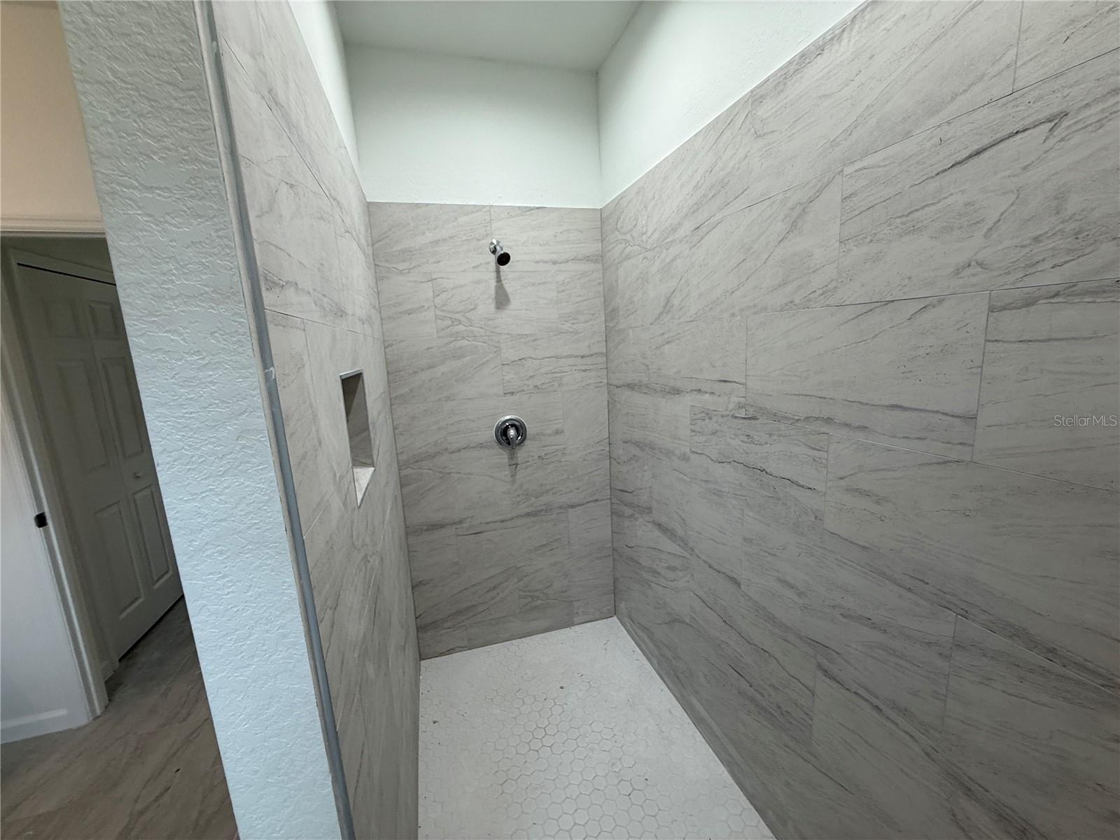 Image 12 of 23 For 2523 Cloras Street
