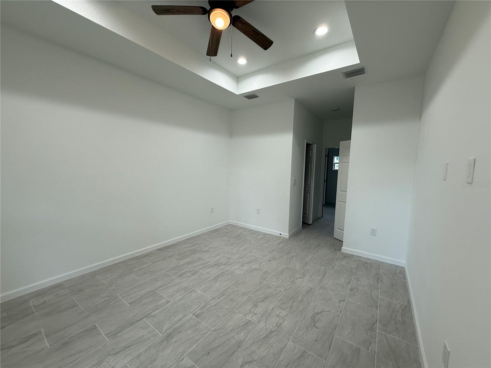 Image 8 of 23 For 2523 Cloras Street