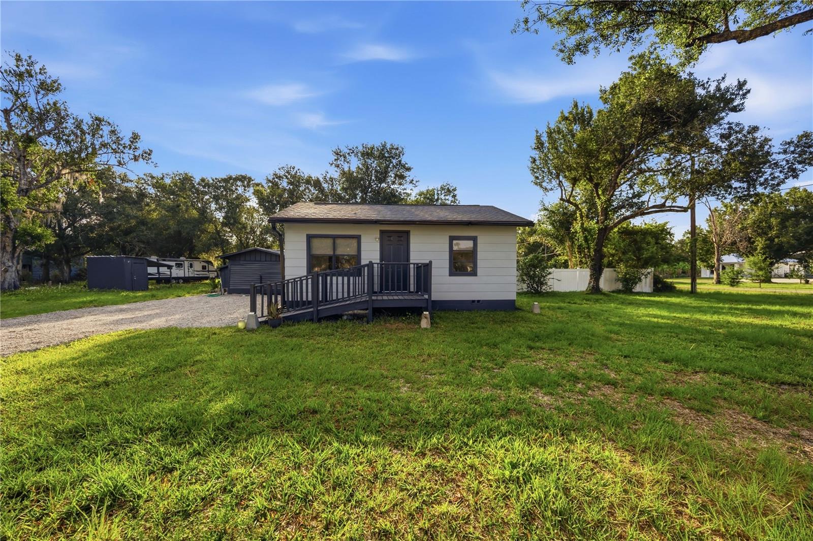 Image 36 of 66 For 10162 Lettuce Lake Avenue
