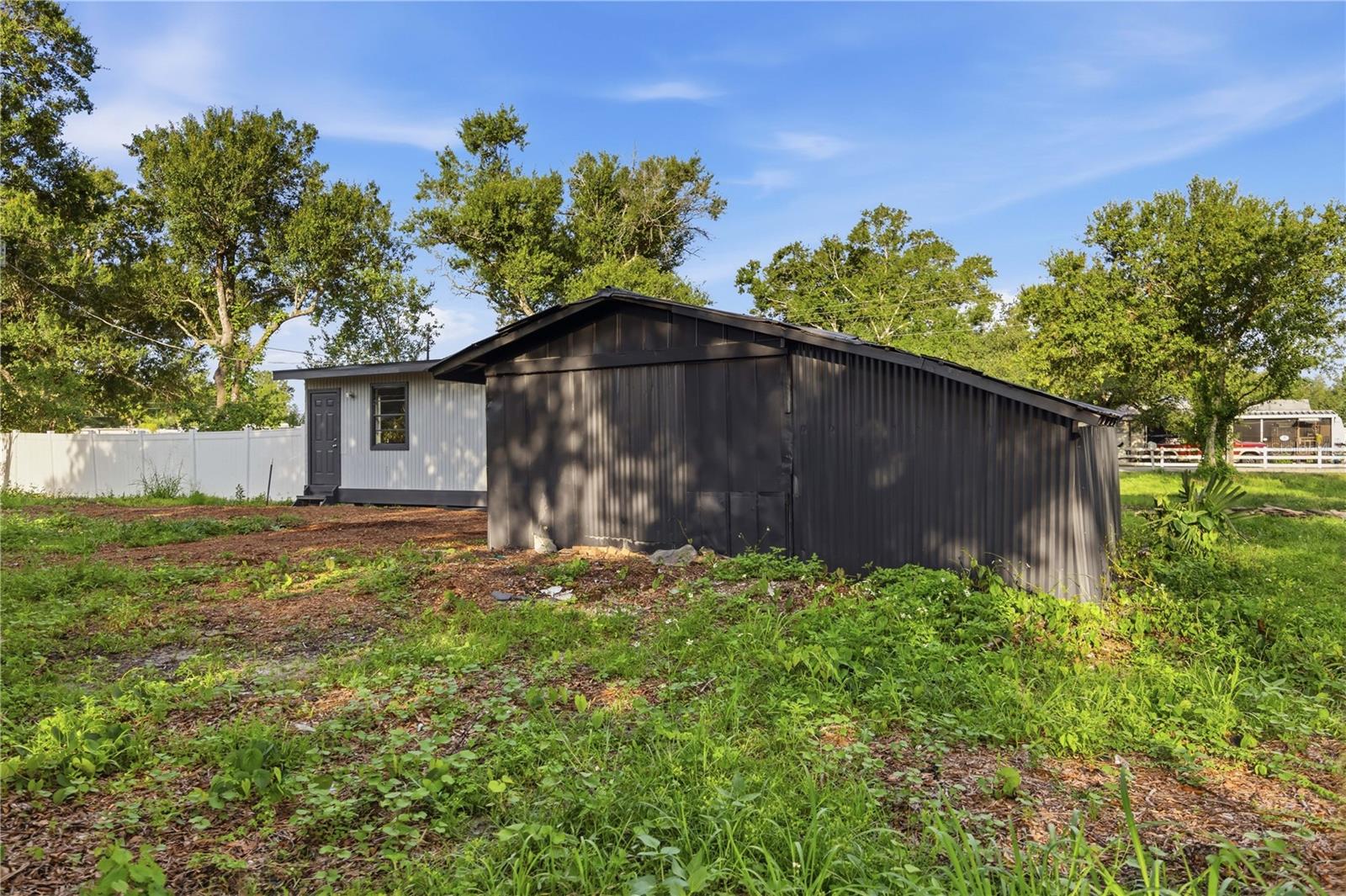 Image 41 of 66 For 10162 Lettuce Lake Avenue