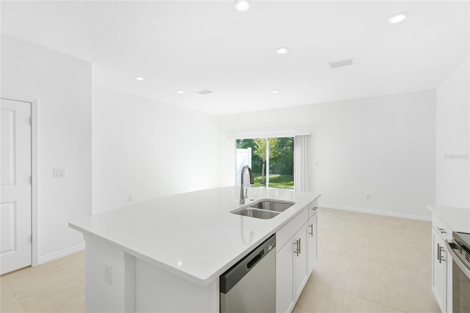 Image 10 of 35 For 15156 Cuzcorro Court