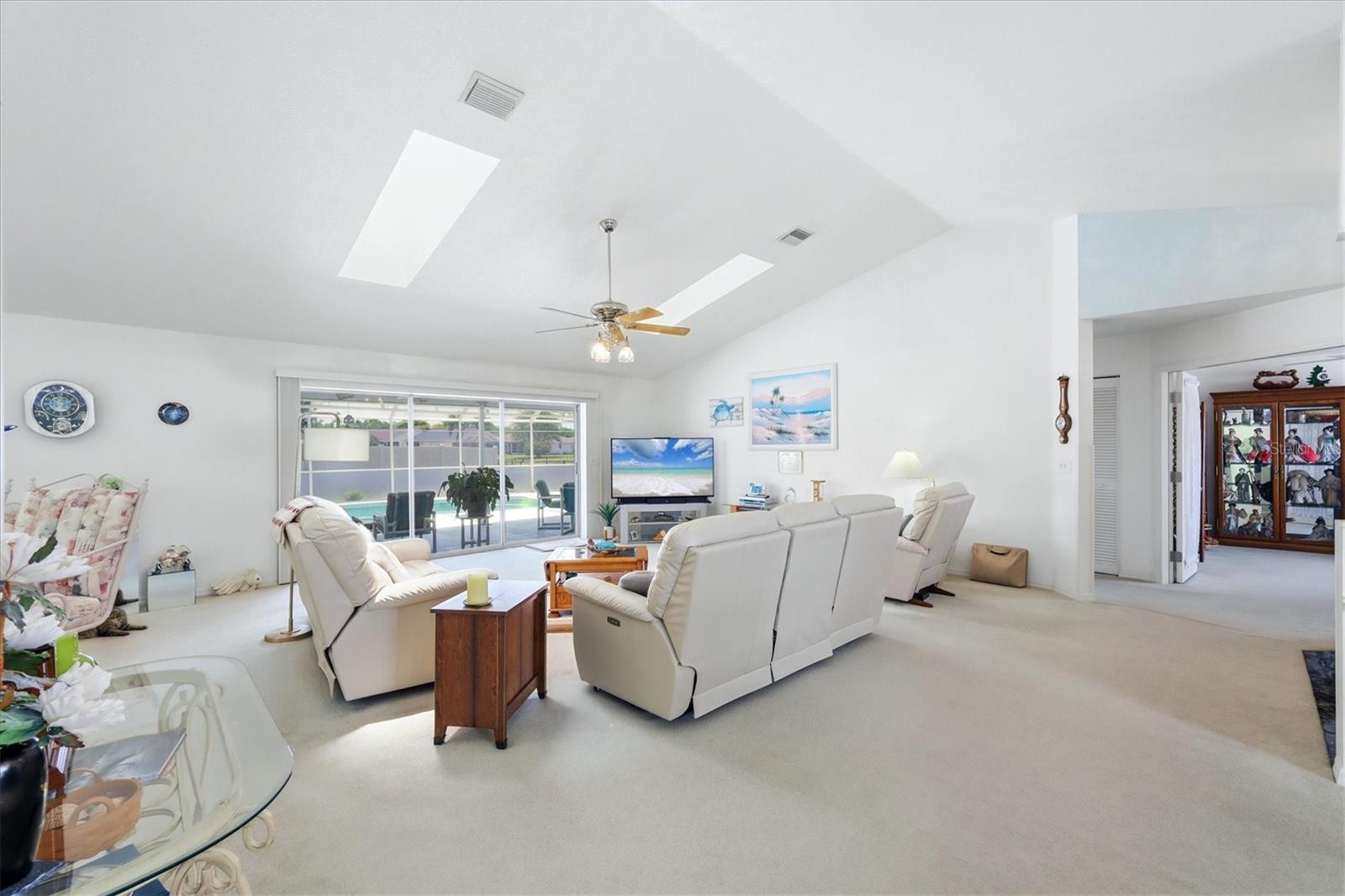 Image 13 of 52 For 3414 46th Terrace E