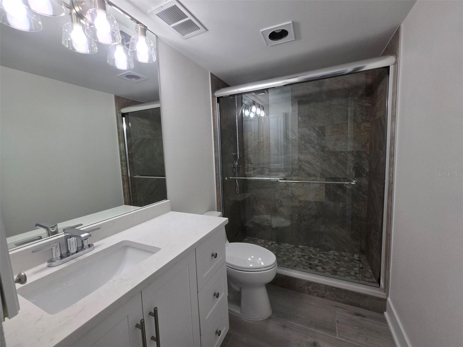 Image 36 of 66 For 1300 Portofino Drive 406