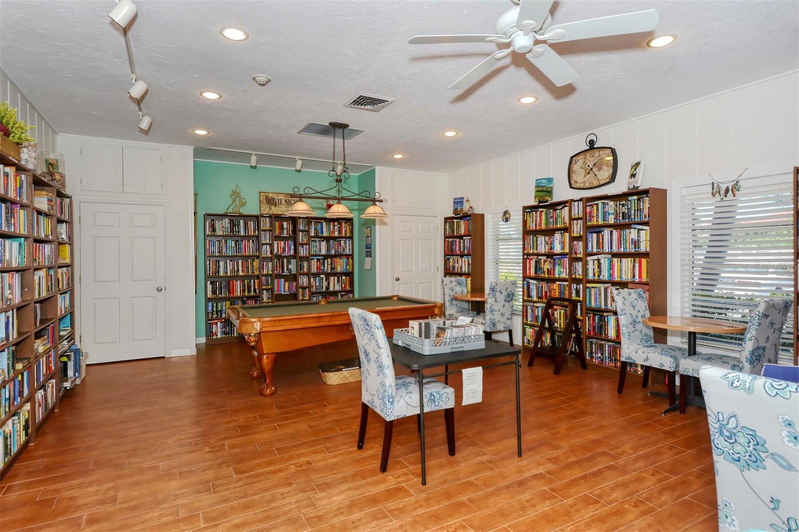 Image 52 of 66 For 1300 Portofino Drive 406