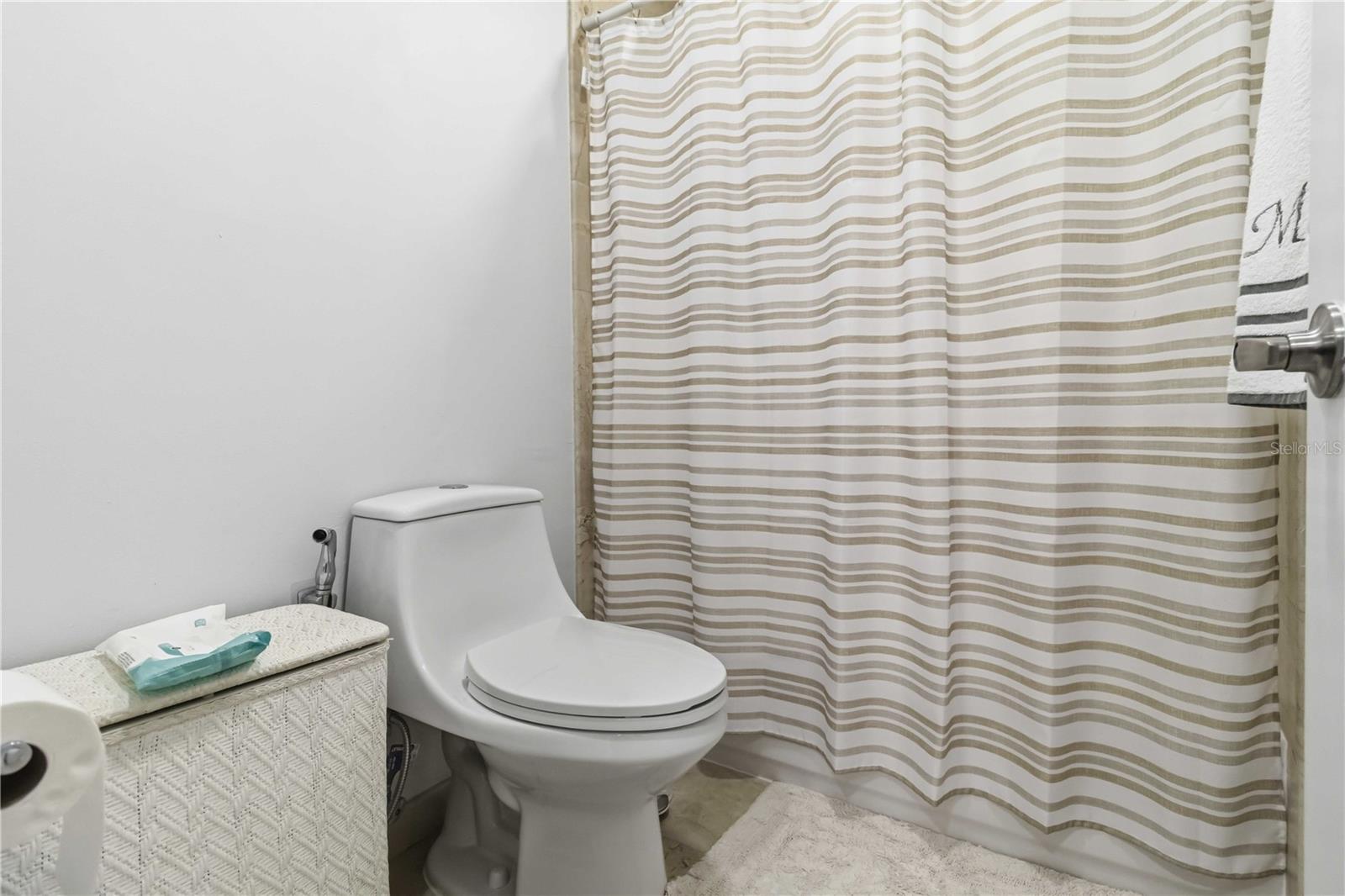 Image 27 of 30 For 11880 19th Lane 165