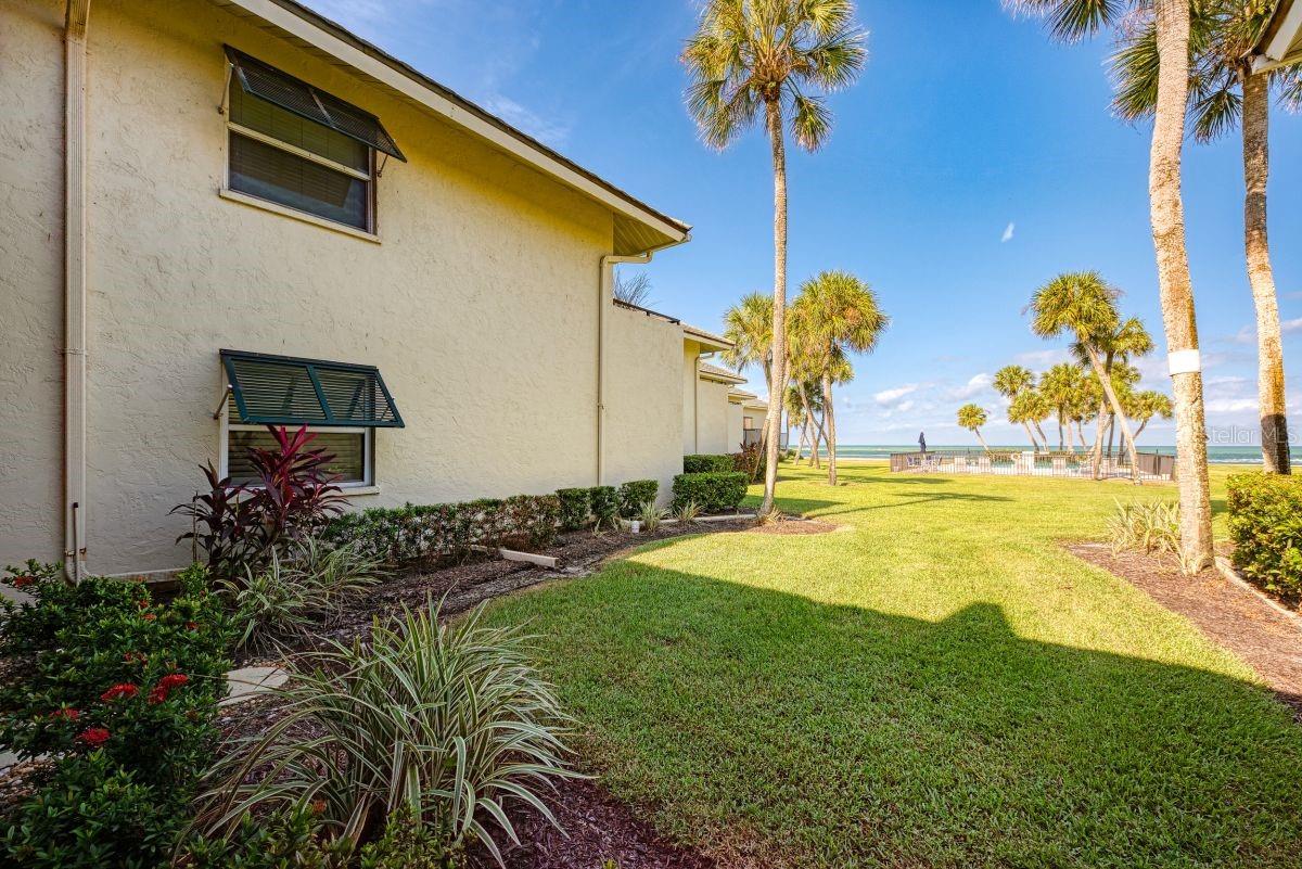 Image 4 of 38 For 4660 Ocean Boulevard G1