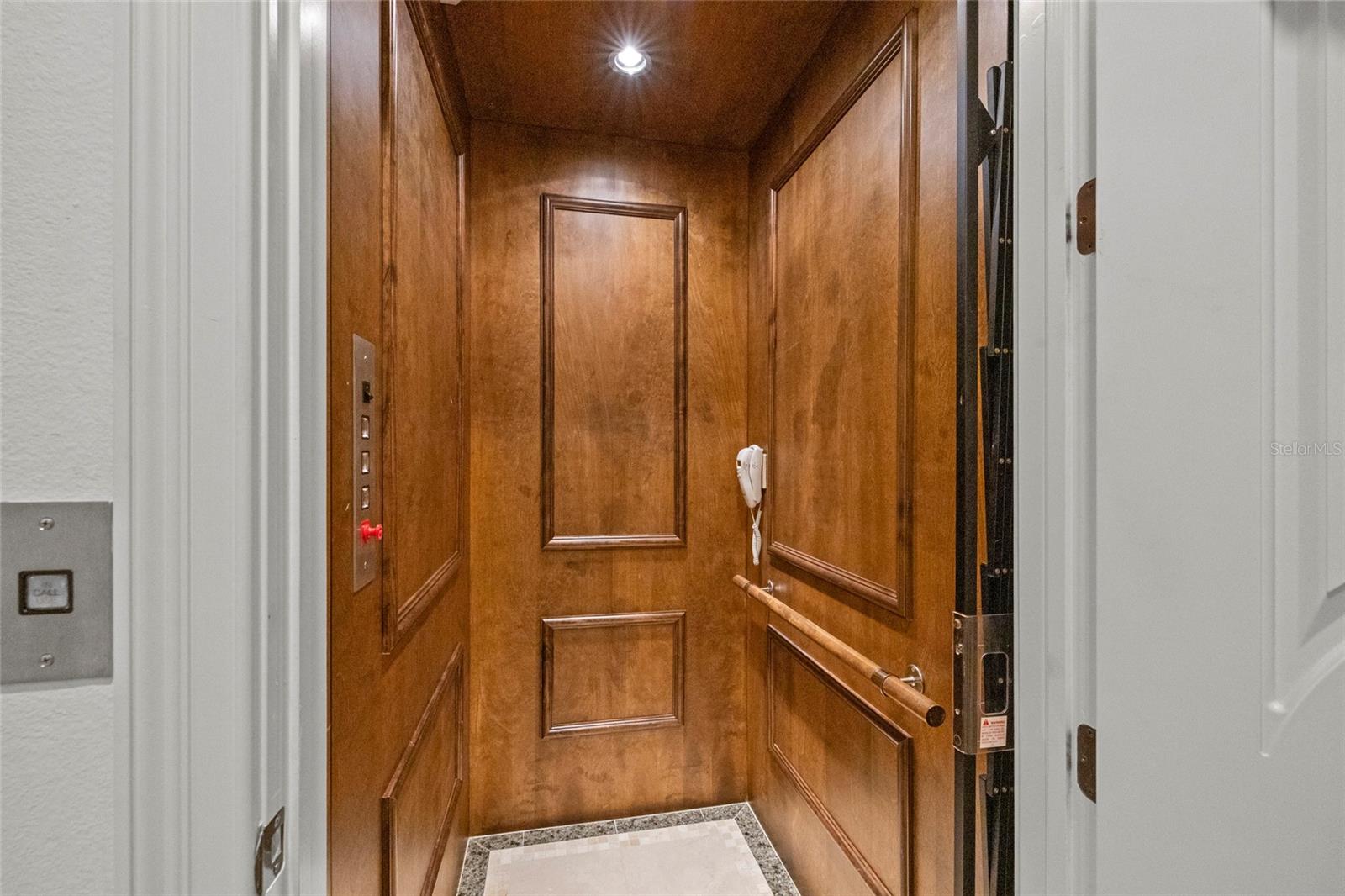 Image 41 of 67 For 7202 Teal Creek Glen