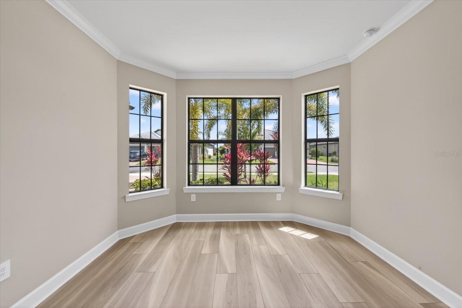 Image 10 of 100 For 18025 Harwich Place