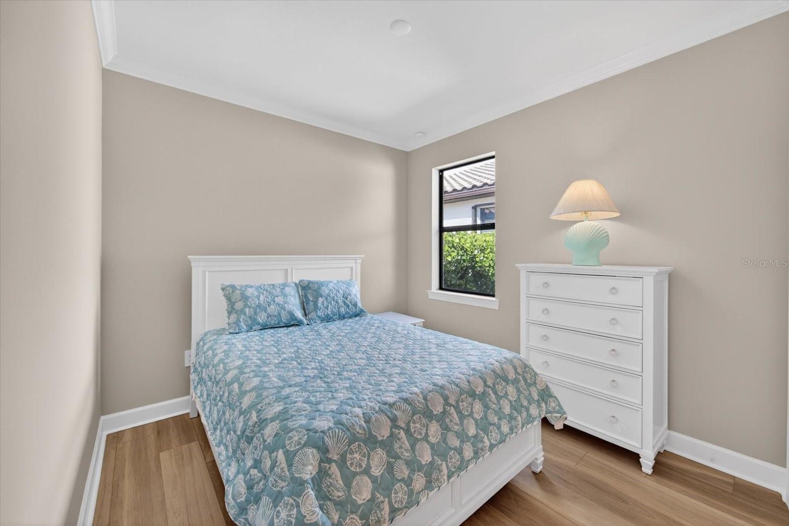 Image 16 of 100 For 18025 Harwich Place