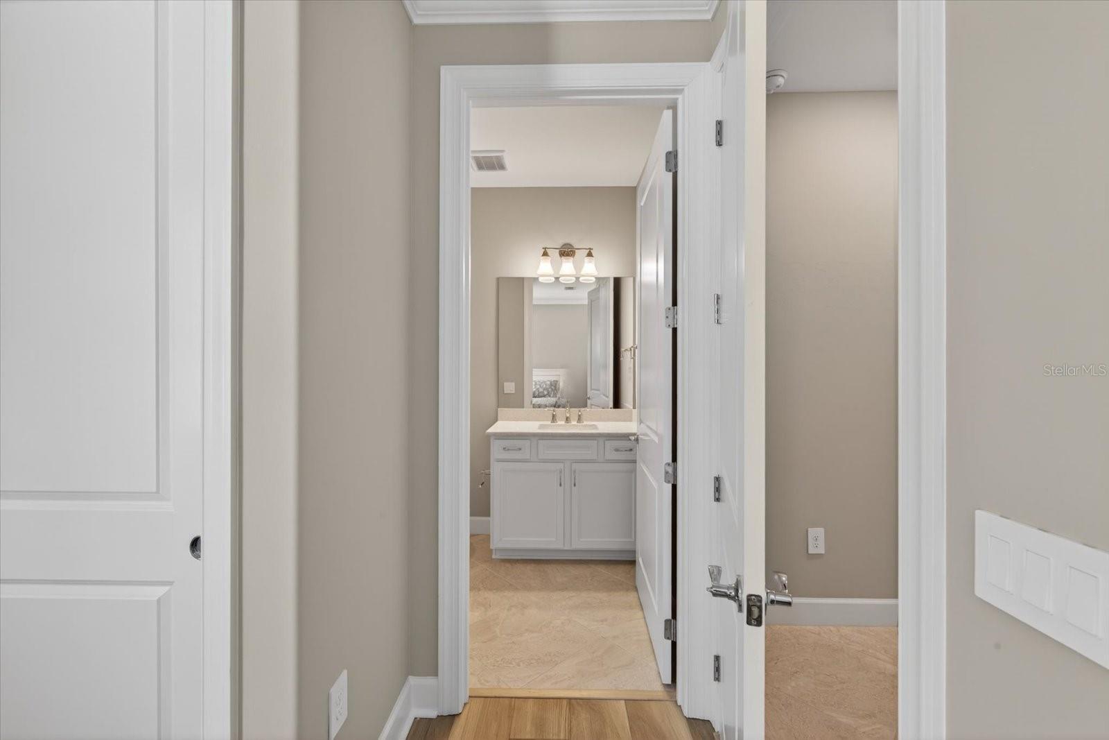 Image 19 of 100 For 18025 Harwich Place