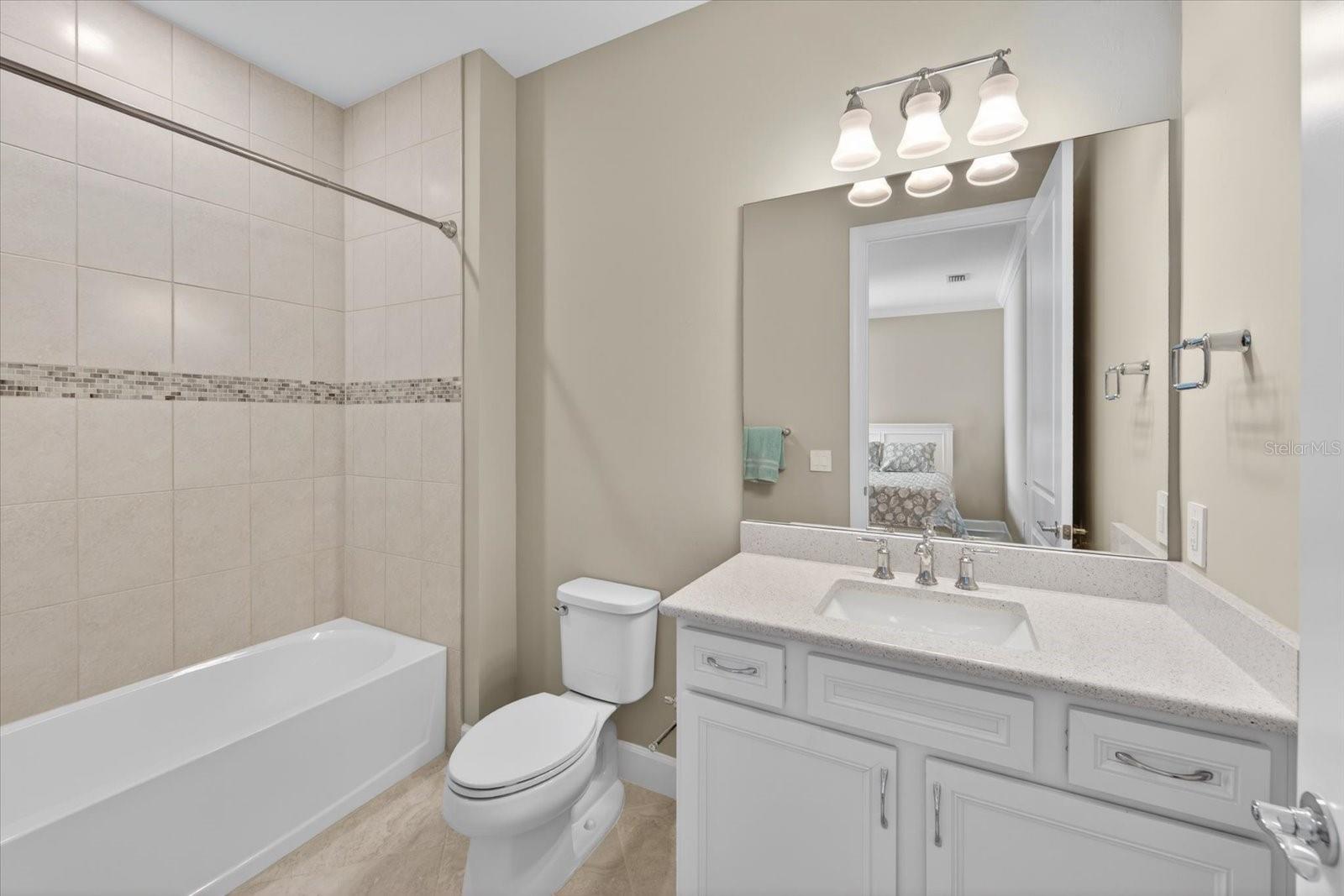 Image 20 of 100 For 18025 Harwich Place