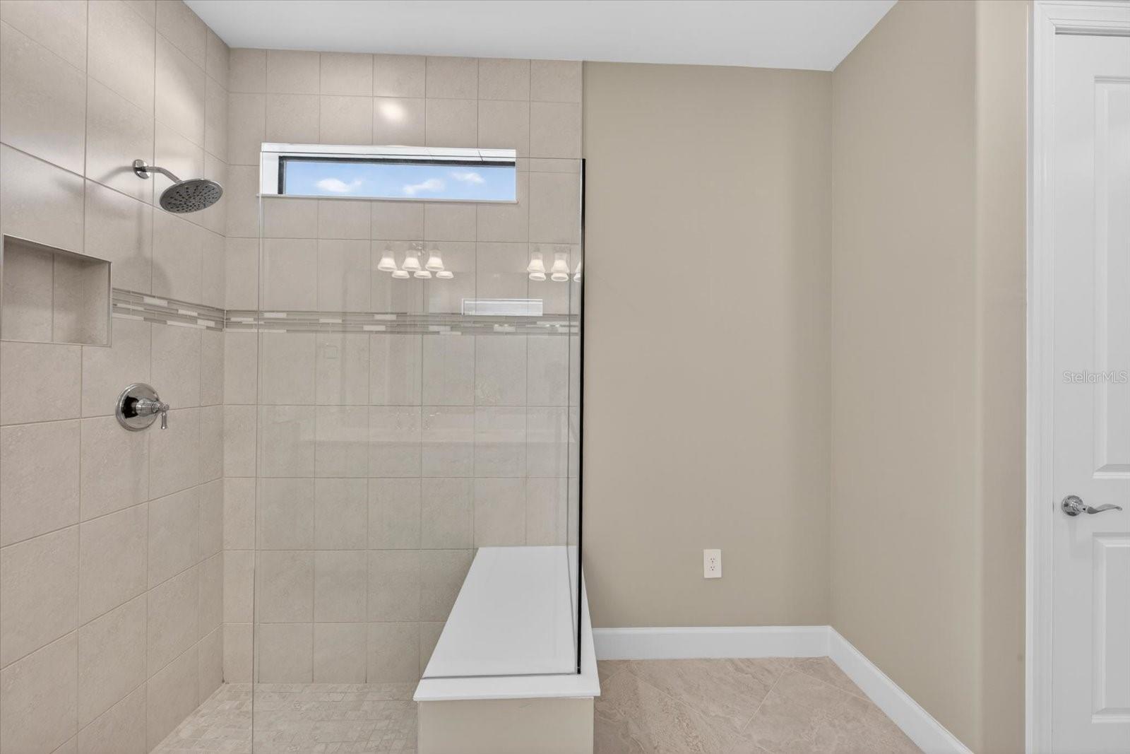 Image 29 of 100 For 18025 Harwich Place