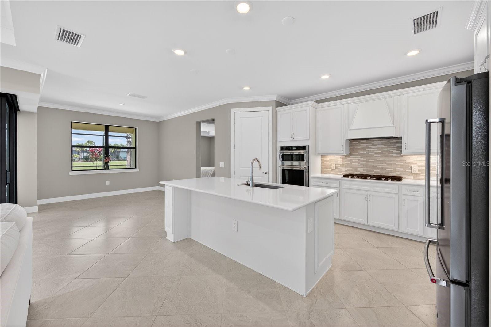 Image 32 of 100 For 18025 Harwich Place