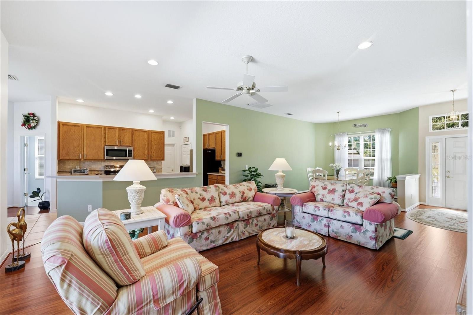 Image 13 of 49 For 4227 61st Avenue E