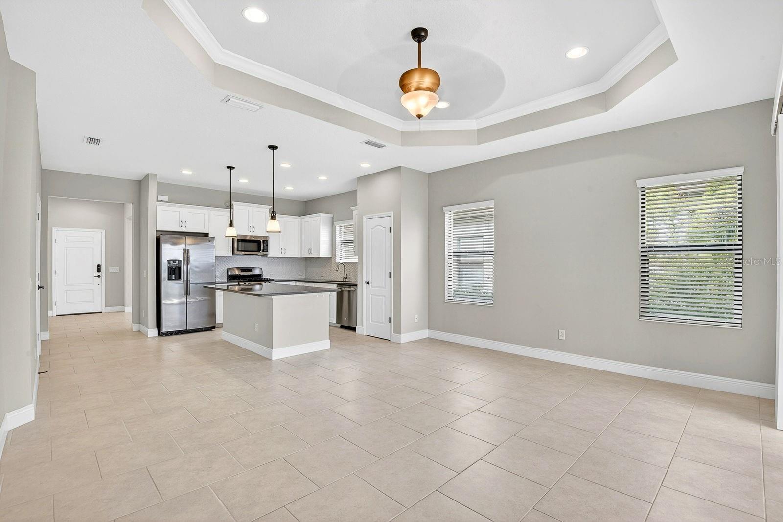 Image 13 of 81 For 4417 Amalfi Avenue