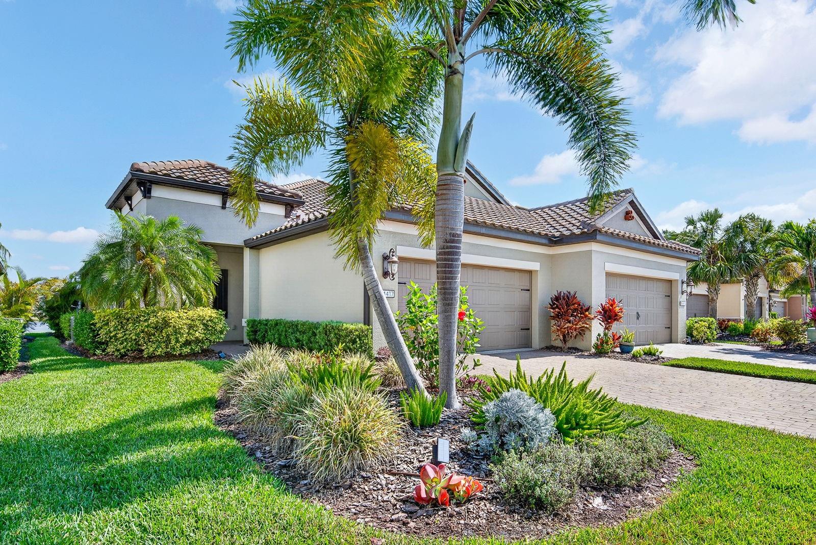 Image 4 of 81 For 4417 Amalfi Avenue