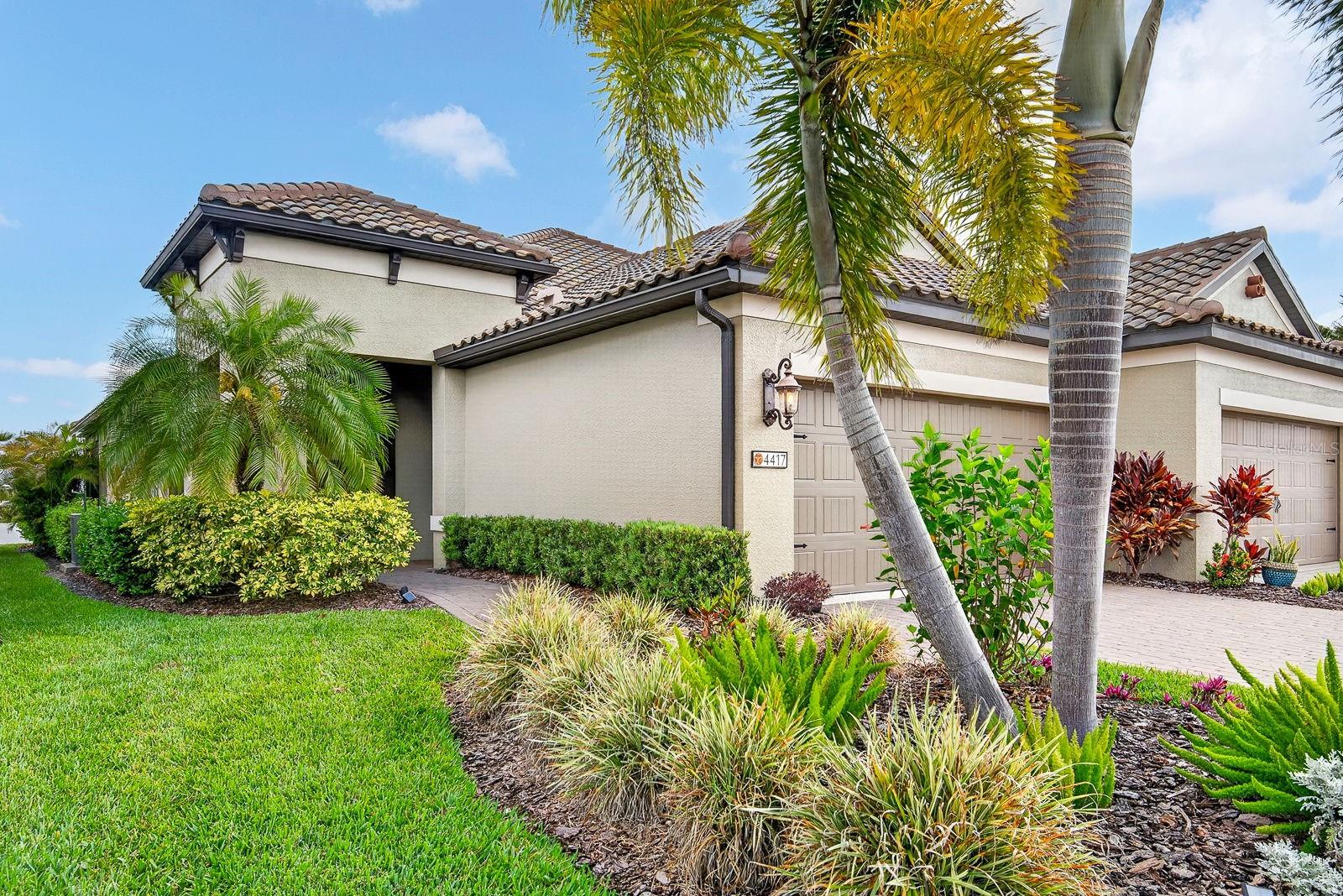 Image 5 of 81 For 4417 Amalfi Avenue