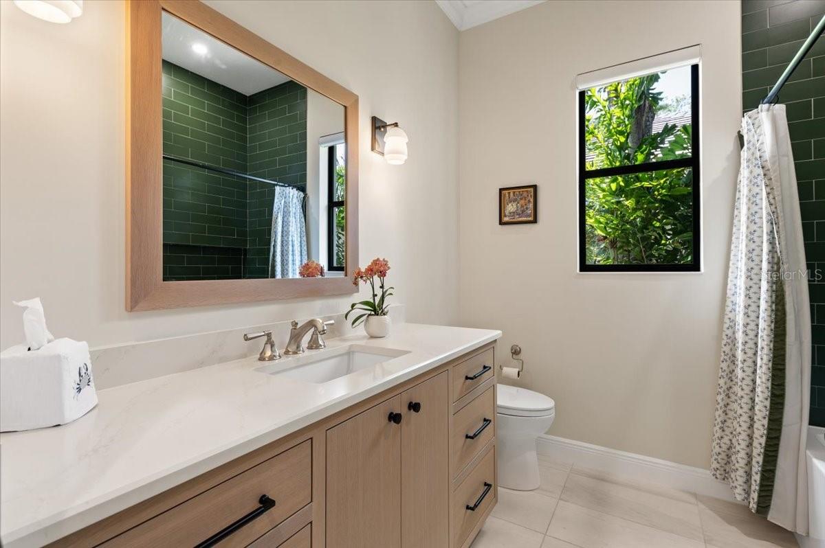 Image 36 of 55 For 7527 Greystone Street