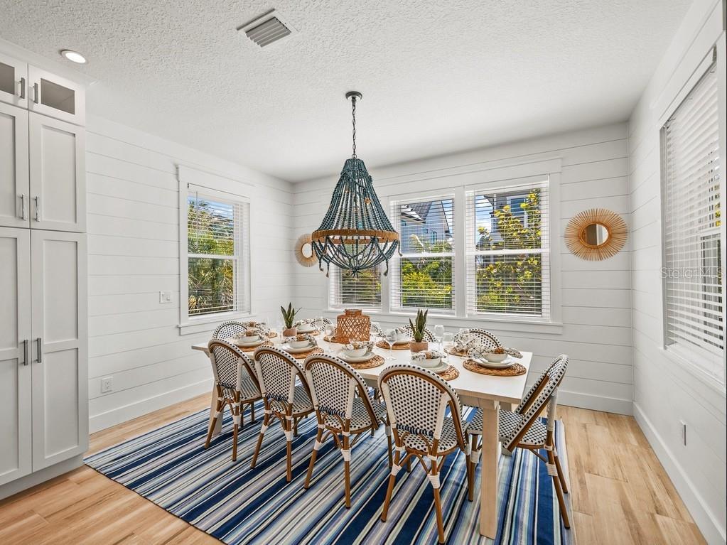 Image 13 of 90 For 204 Coolidge Drive