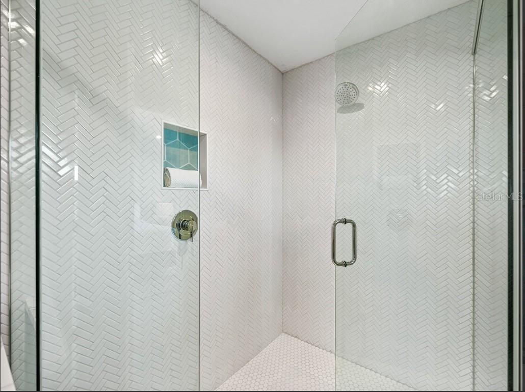 Image 38 of 90 For 204 Coolidge Drive