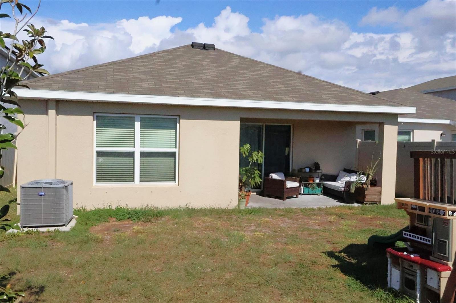 Listing photo id 16 for 16731 Kingman Reef Street