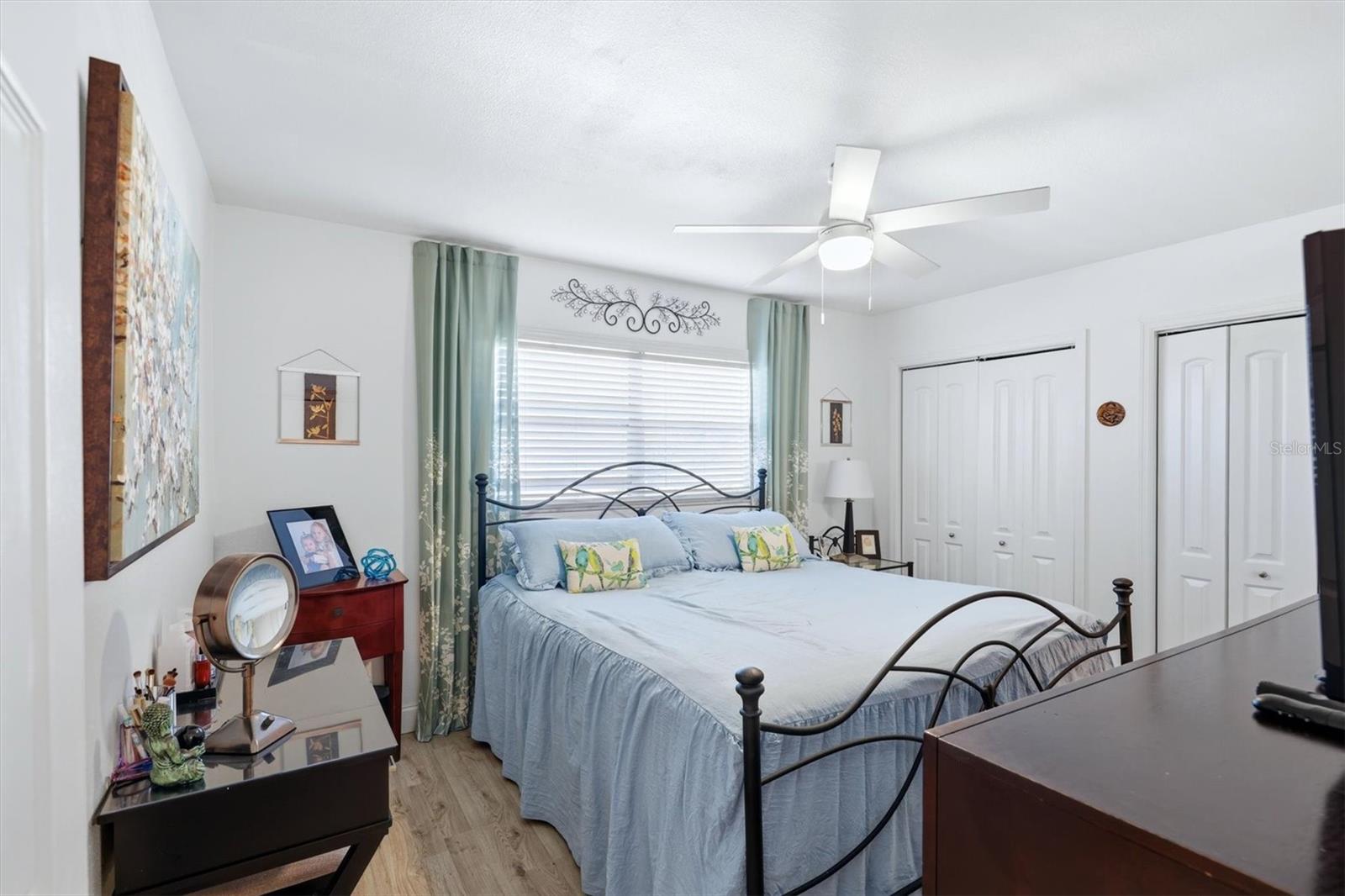 Image 15 of 41 For 7271 Country Club Drive N 122