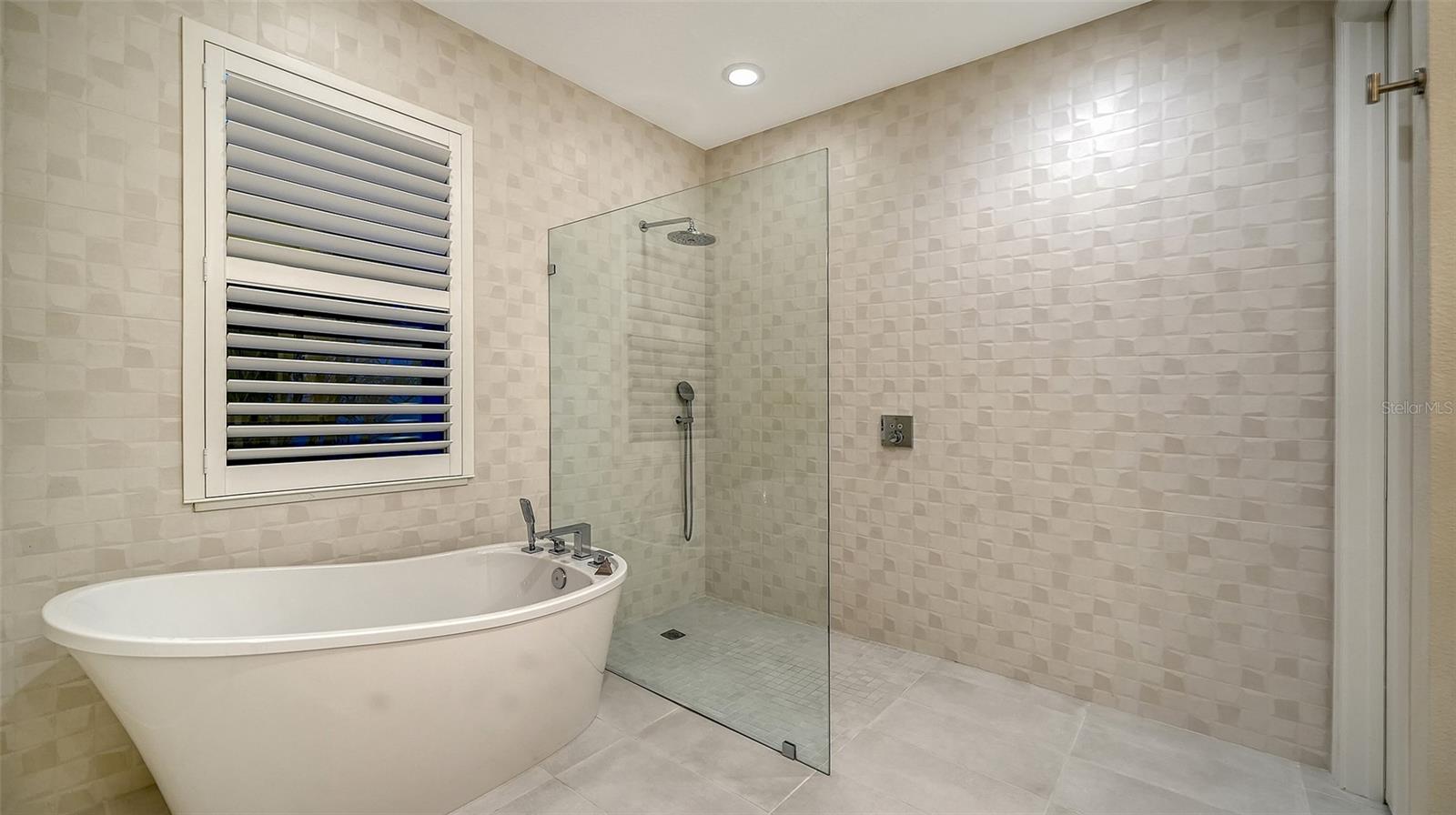 Image 30 of 53 For 7700 Sandhill Lake Drive