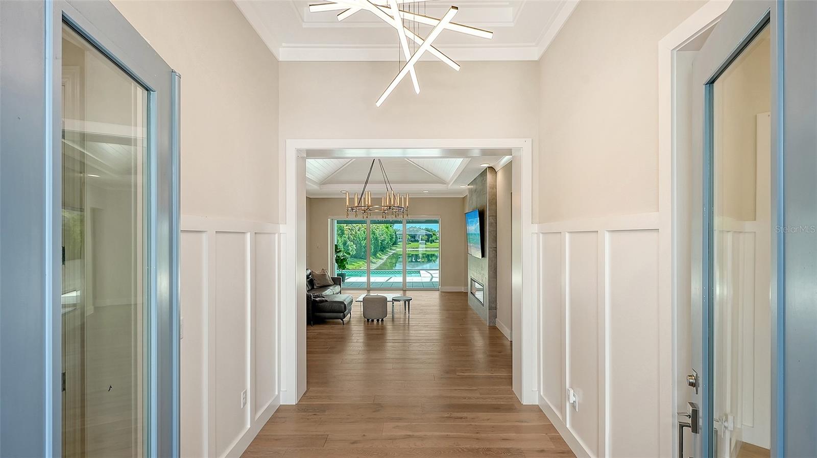 Image 4 of 53 For 7700 Sandhill Lake Drive