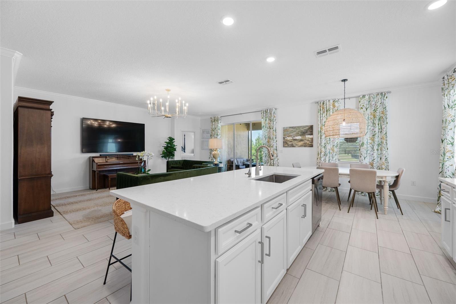 Image 18 of 68 For 14325 17th Court E