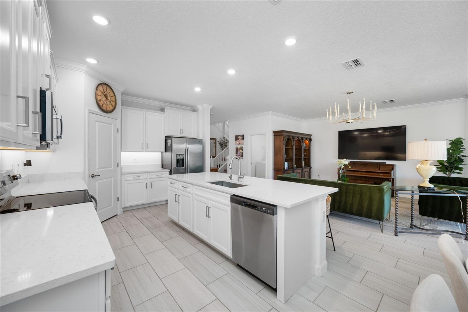 Image 20 of 68 For 14325 17th Court E