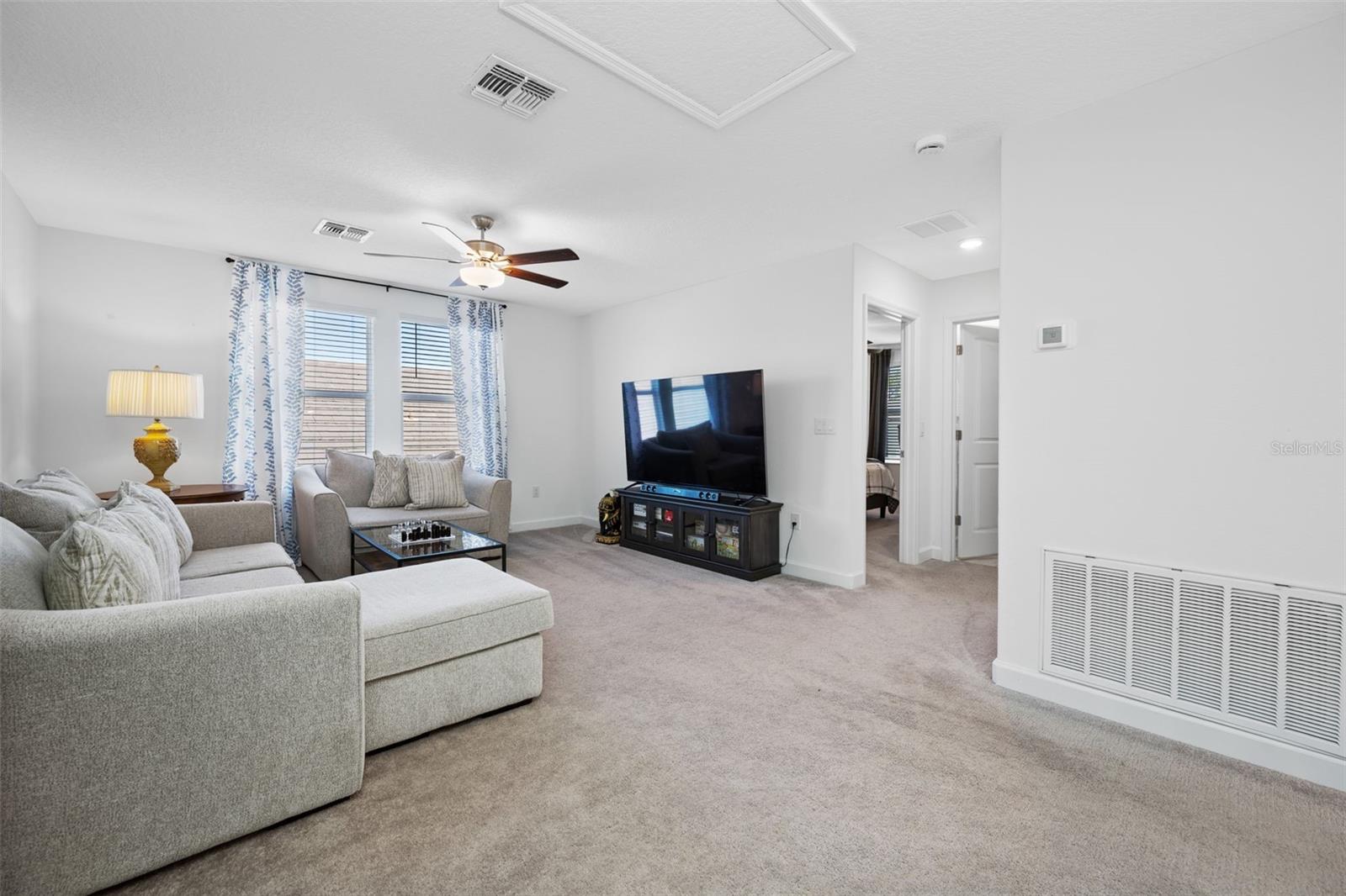 Image 37 of 68 For 14325 17th Court E