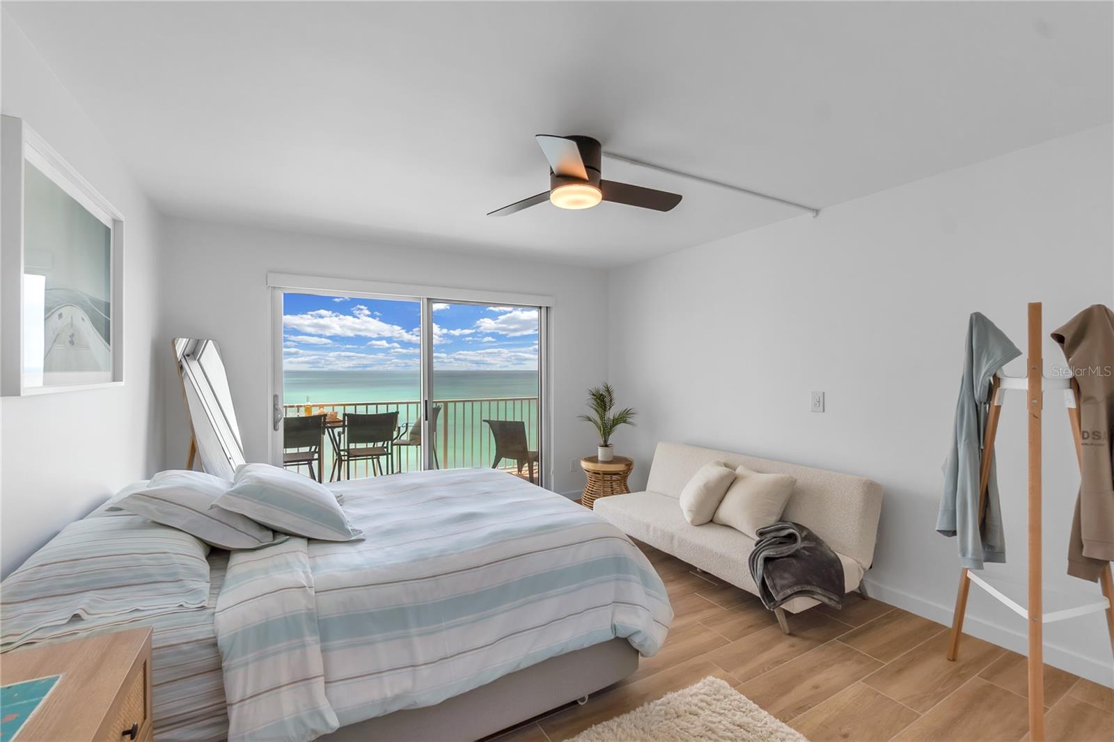 Image 30 of 43 For 2301 Gulf Of Mexico Drive 102n