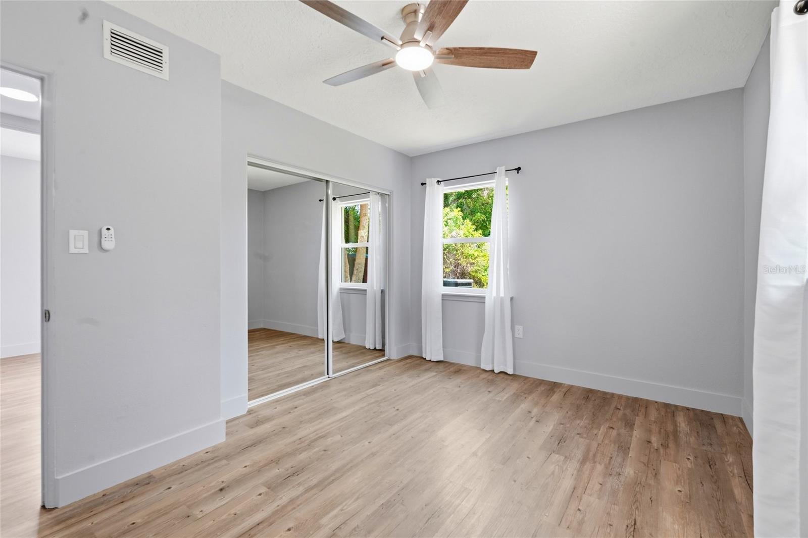 Image 15 of 33 For 2827 22nd Street W