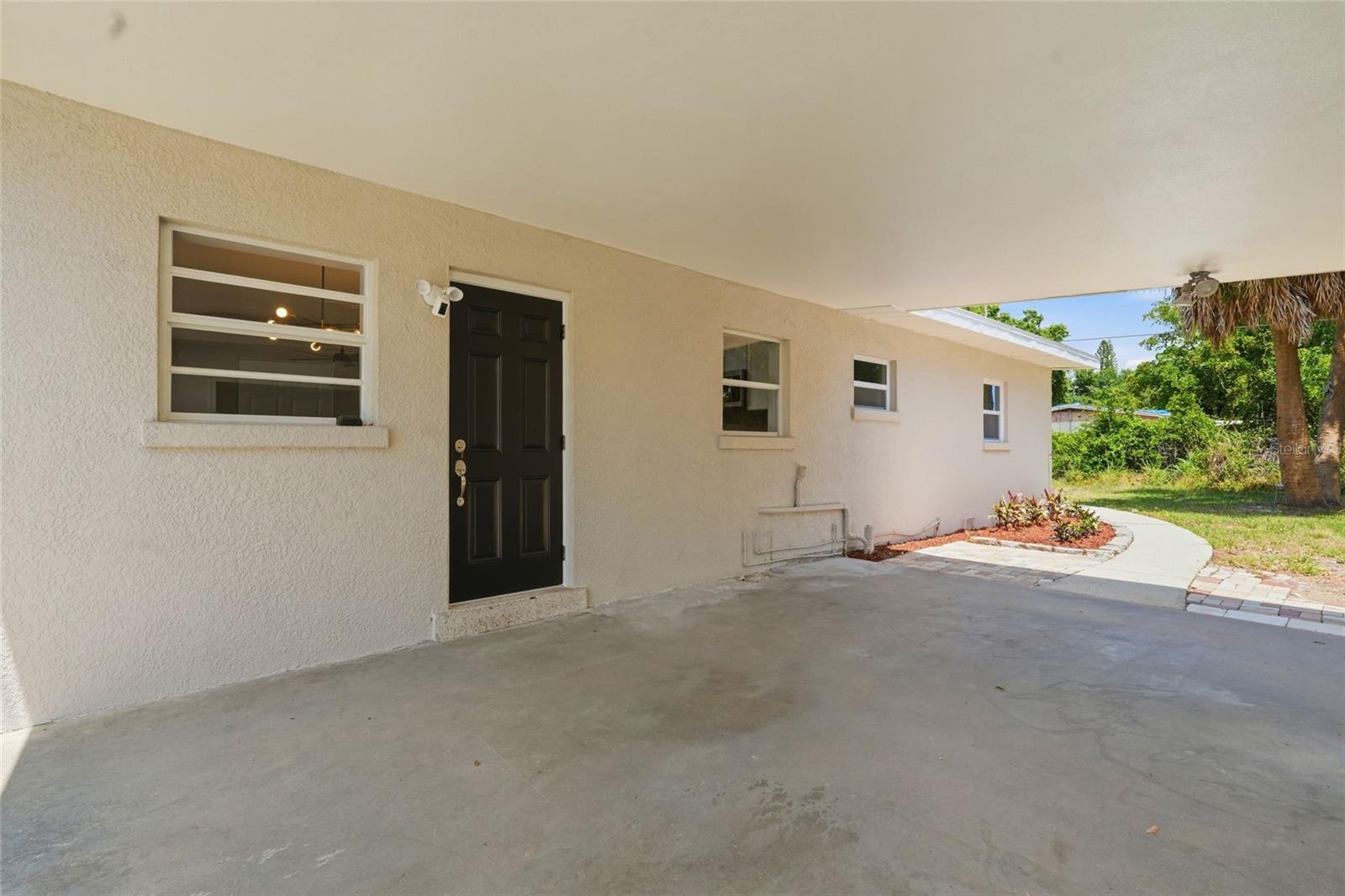 Image 22 of 33 For 2827 22nd Street W