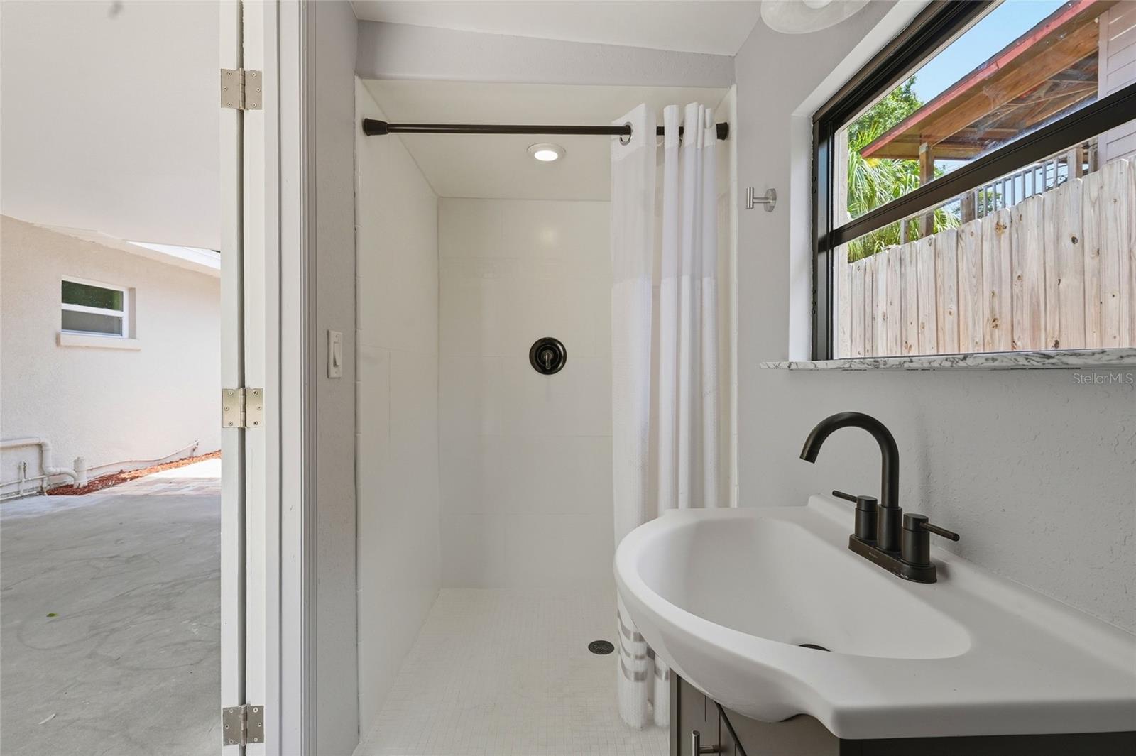 Image 24 of 33 For 2827 22nd Street W