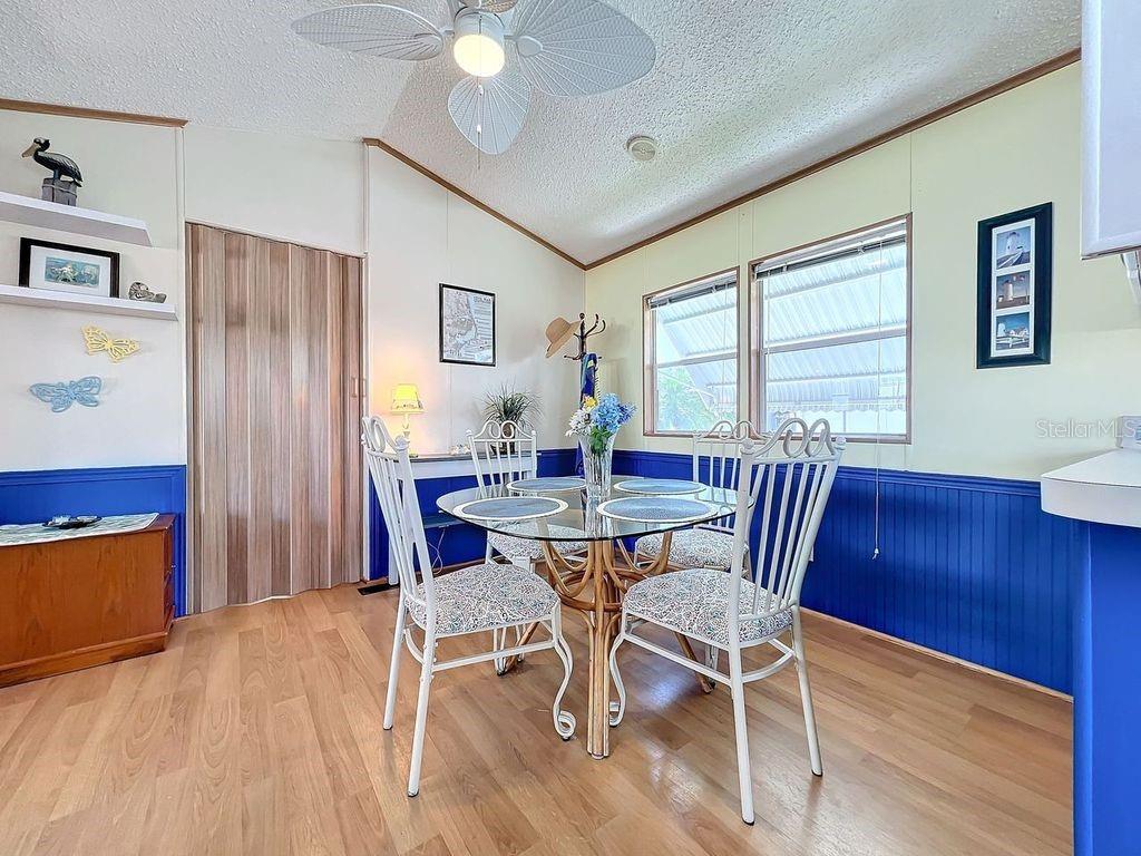 Image 18 of 52 For 3333 26th Avenue E 1099
