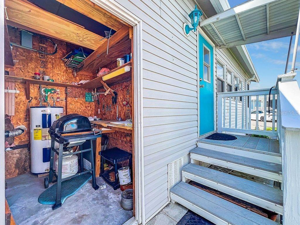 Image 37 of 52 For 3333 26th Avenue E 1099
