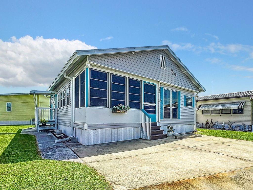 Image 38 of 52 For 3333 26th Avenue E 1099